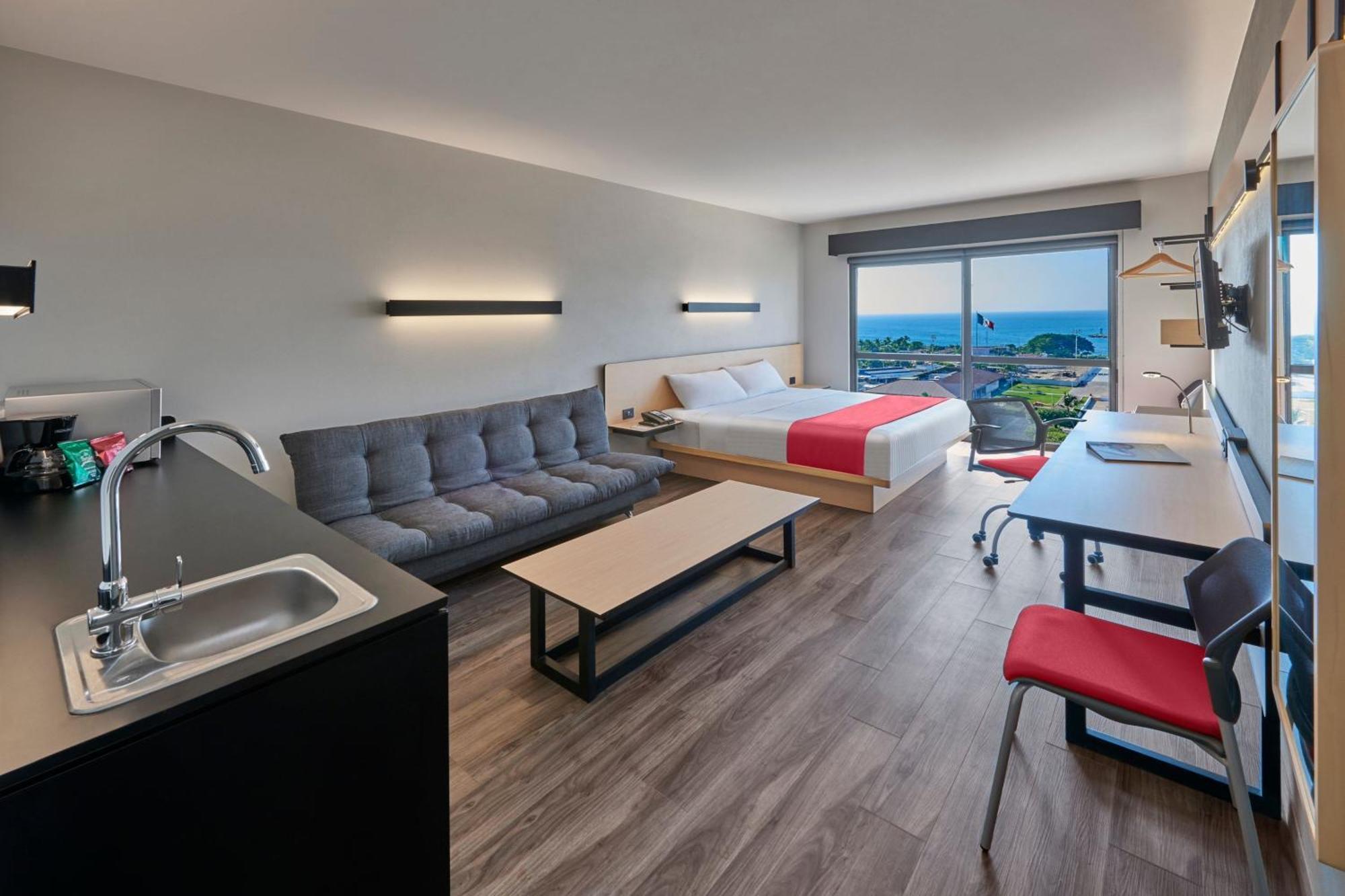 City Express Plus By Marriott Puerto Vallarta Ngoại thất bức ảnh