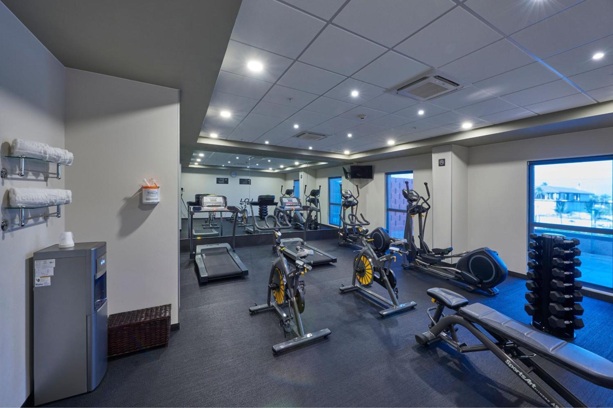 City Express Plus By Marriott Puerto Vallarta Ngoại thất bức ảnh