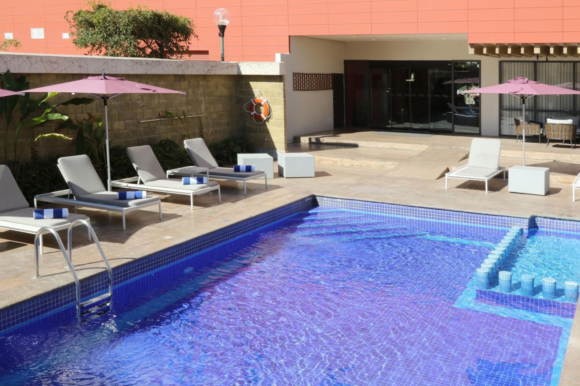 City Express Plus By Marriott Puerto Vallarta Ngoại thất bức ảnh