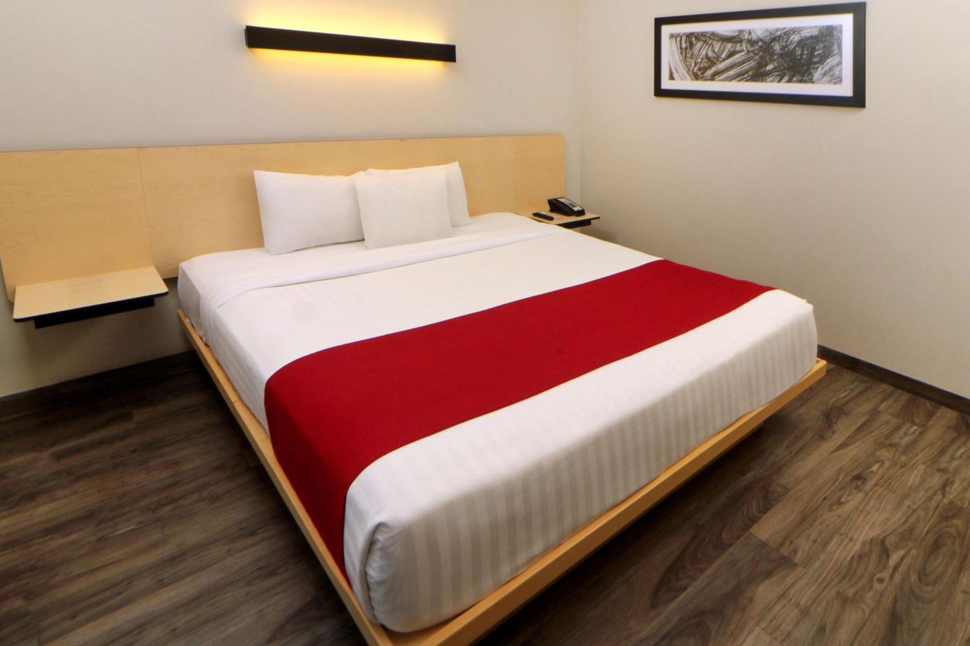 City Express Plus By Marriott Puerto Vallarta Ngoại thất bức ảnh