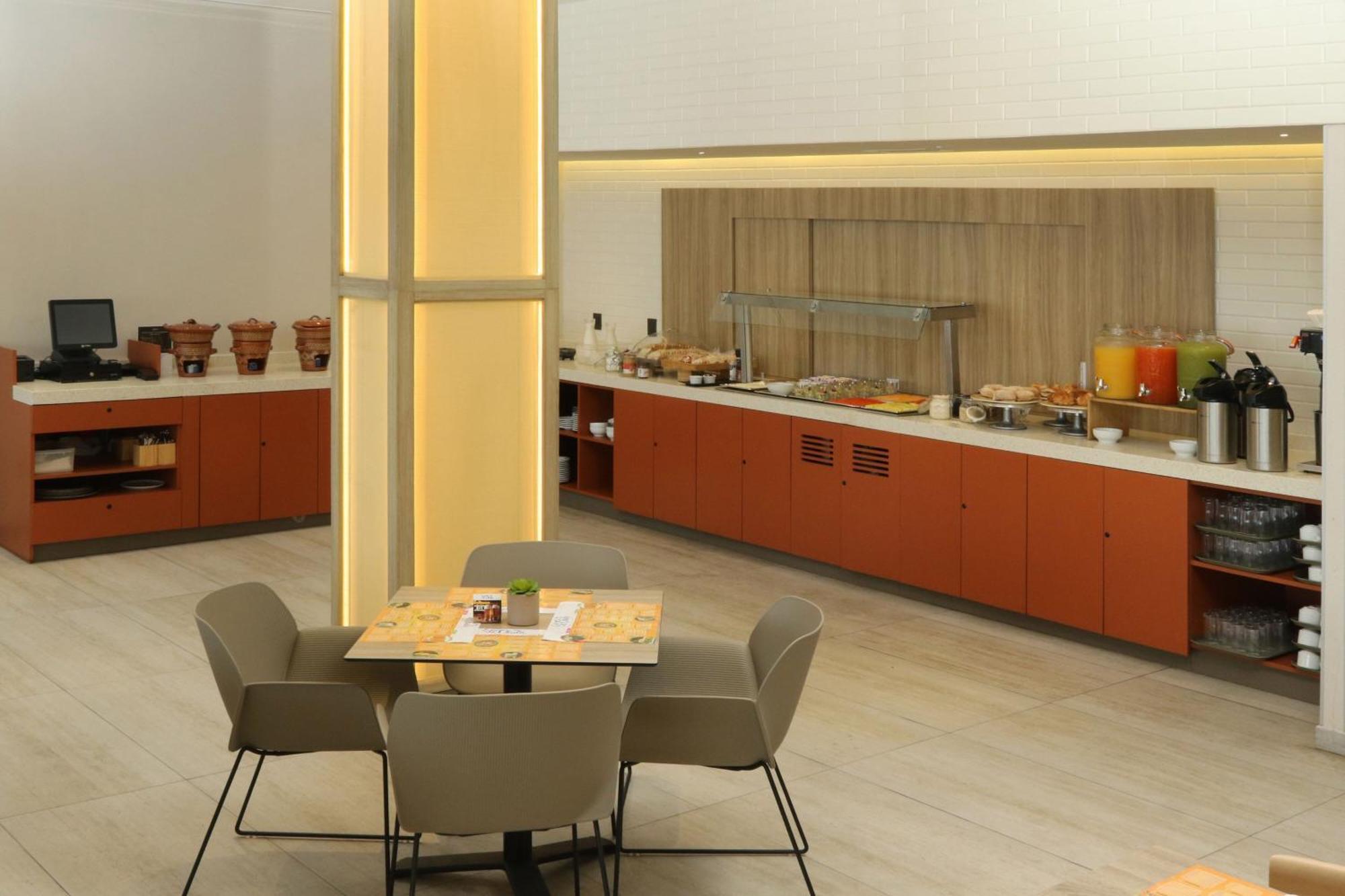 City Express Plus By Marriott Puerto Vallarta Ngoại thất bức ảnh