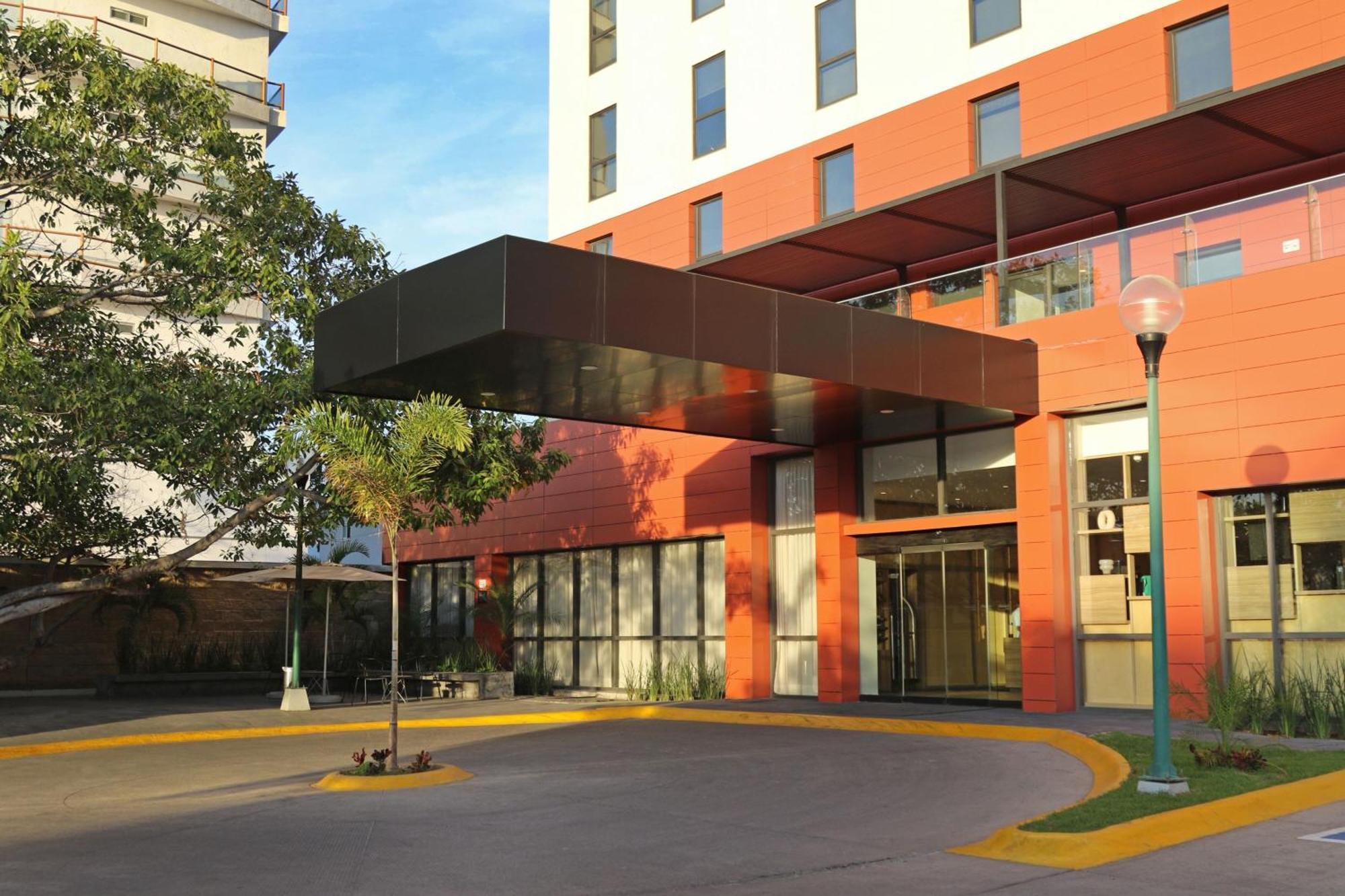 City Express Plus By Marriott Puerto Vallarta Ngoại thất bức ảnh